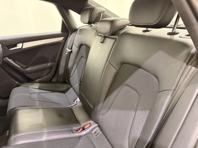 Audi A4 Sedan 1.8 TFSI S Edition Automaat 2015 Benzine 21