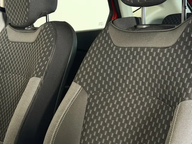 Renault Captur 0.9 TCe 90 Intens 2018 Benzine 27