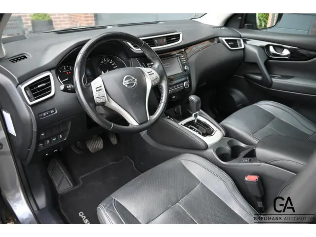 Nissan QASHQAI 1.2 Tekna |Pano|trekhaak| 2015 Benzine 4