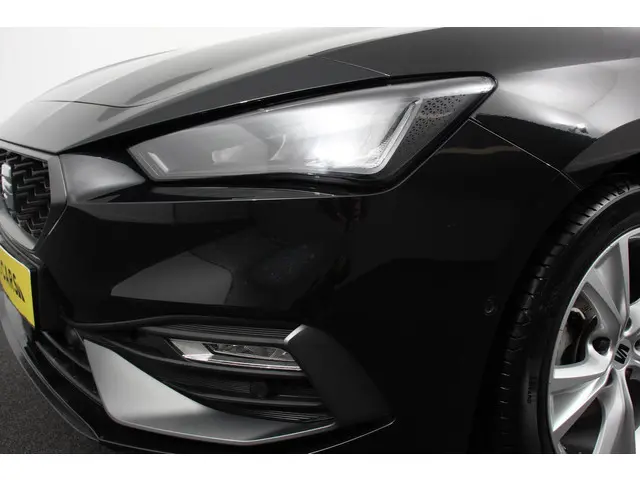 SEAT Leon 1.5 eTSI 150pk DSG FR 2020 Benzine 27