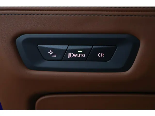 BMW X5 xDrive50e 2025 Hybride Benzine 24