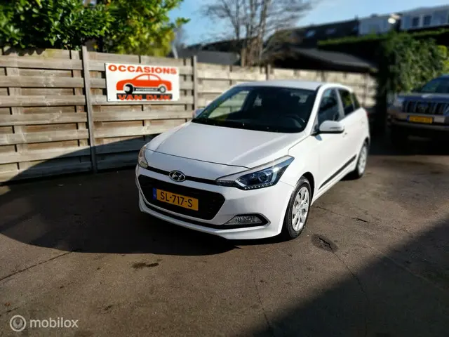 Hyundai i20 3