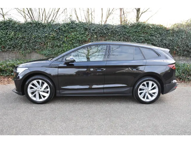 Škoda Enyaq iV 60 2022 Elektrisch 3