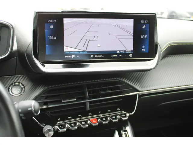 Peugeot 2008 1.2 PureTech GT-Line 2021 Benzine 18