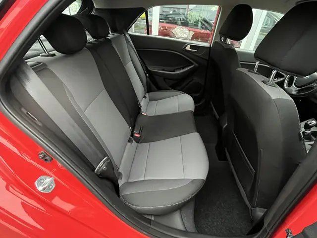 Hyundai i20 1.0 T-GDI Comfort 2019 Benzine 24