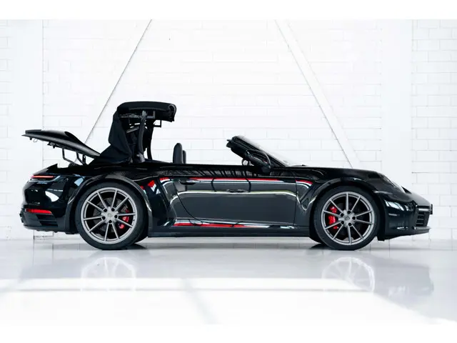Porsche 911 Carrera 4S Cabriolet 2020 Benzine 5