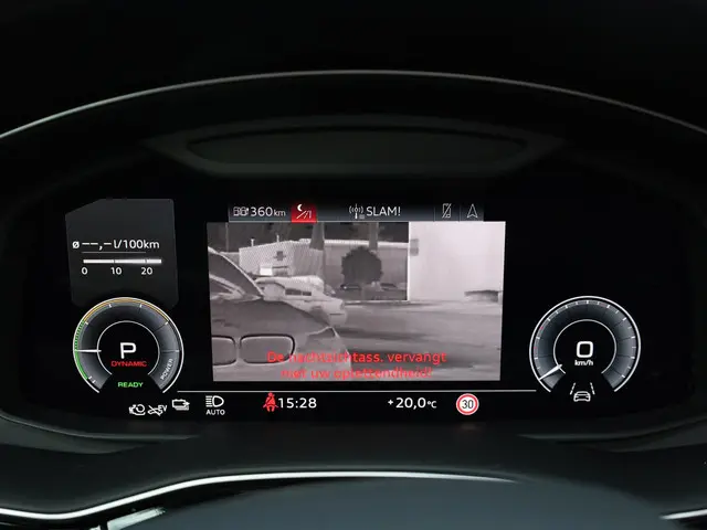 Audi Q8 55 TFSI e quattro S-Line 2023 Hybride Benzine 13