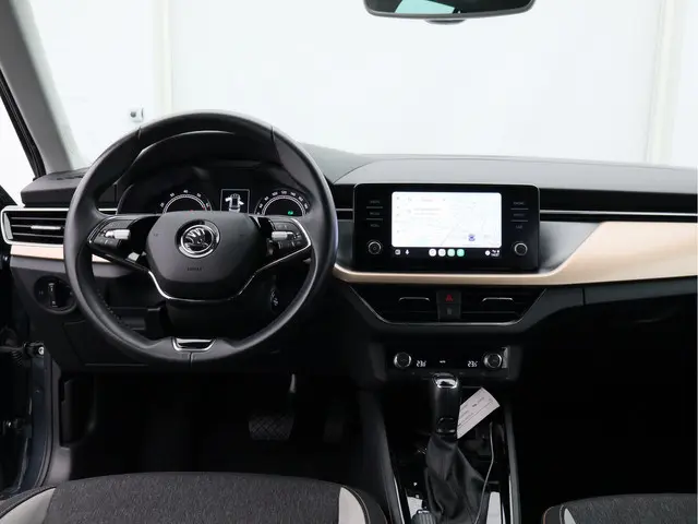 Škoda Kamiq 1.0 TSI Style/ lage km/ automaat! 2020 Benzine 34