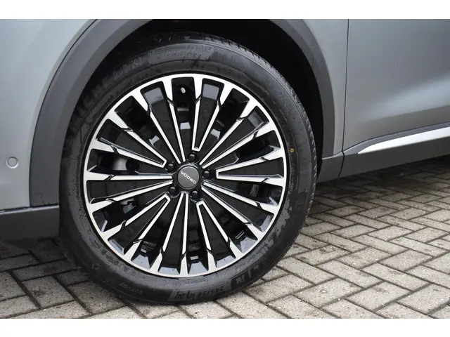 Omoda 9 SHS SHS-P Premium 2026 Hybride Benzine 7