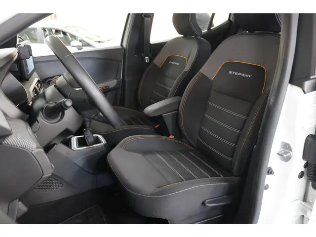 Dacia Sandero 1.0 TCe 100 Bi-Fuel Essential 2021 LPG/Gas 5