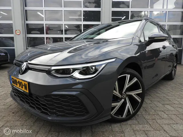 Volkswagen Golf 2