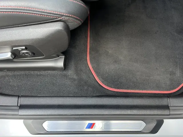 BMW X4 xDrive30i High Executive M-Sport 2019 Benzine 48