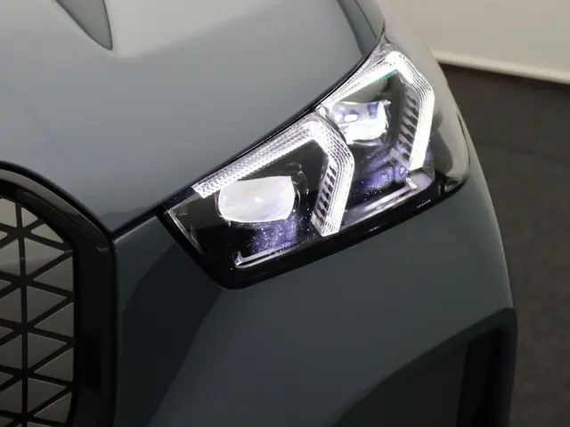 BMW iX1 eDrive20 2025 Elektrisch 6