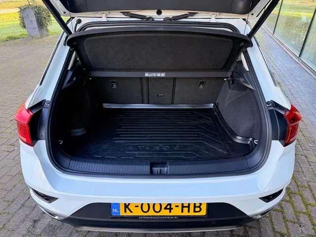 Volkswagen T-Roc 1.5 TSI Style Business 2021 Benzine 14