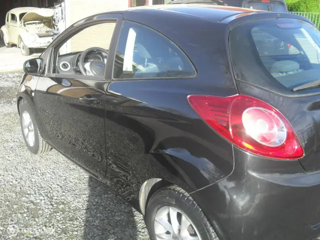 Ford Ka 1.2 Style start/stop 2013 Benzine 5