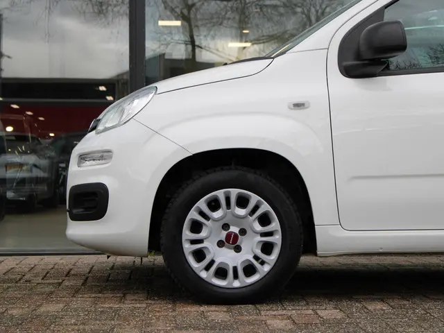 Fiat Panda 1.2 Popstar 2018 Benzine 11