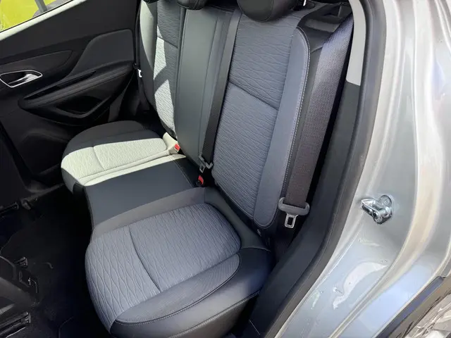Opel Mokka 1.4 T Innovation 2016 Benzine 34