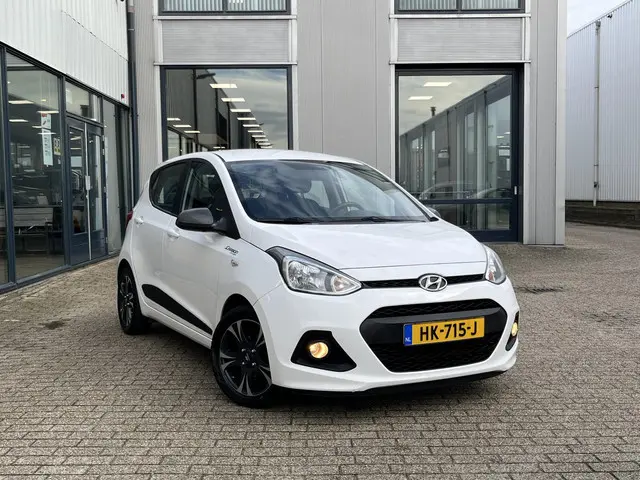 Hyundai i10 1.0i i-Motion Comfort 2015 Benzine 9