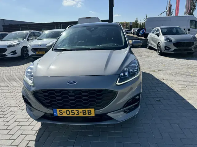 Ford Kuga 2.5 PHEV ST-Line X 2022 Hybride Benzine 2