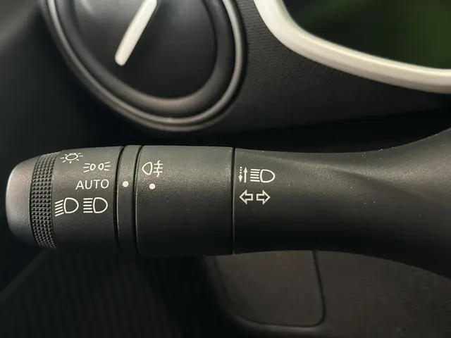 Dacia Spring Expression 65 26.8 kWh 2025 Elektrisch 23