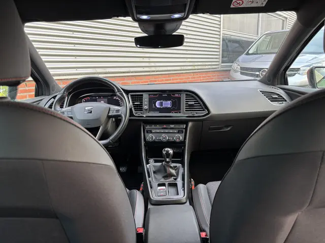 SEAT Leon 1.5 TSI FR Ultimate Edition 2020 Benzine 9