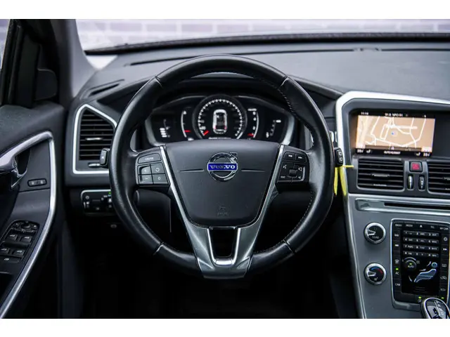 Volvo XC60 2.0 T5 FWD Polar+ 2017 Benzine 3