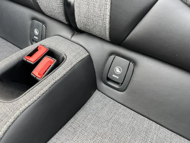 MINI Cooper Cabrio 2.0 John Works Chili 2017 Benzine 24