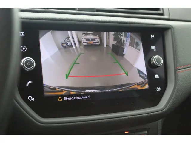 SEAT Arona 1.0 TSI FR Business Intense 2021 Benzine 28