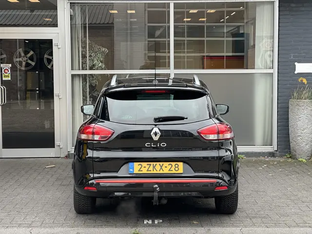 Renault Clio Estate 1.2 Dynamique 2015 Benzine 4