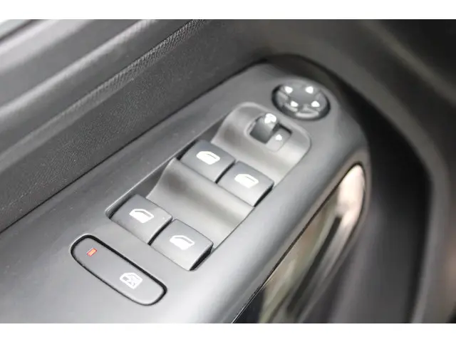 Citroën C5 Aircross 1.2 PureTech Shine 2021 Benzine 27