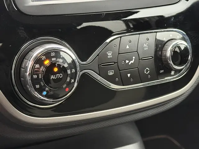 Renault Captur 0.9 TCe Barista 2015 Benzine 11