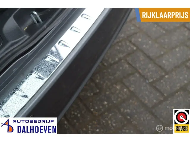 Mercedes-Benz B-Klasse 200 Ambition 2012 Benzine 36