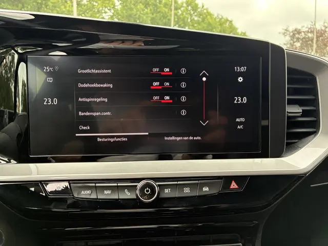 Opel Mokka 1.2 Turbo 130Pk Ultimate 2024 Benzine 36