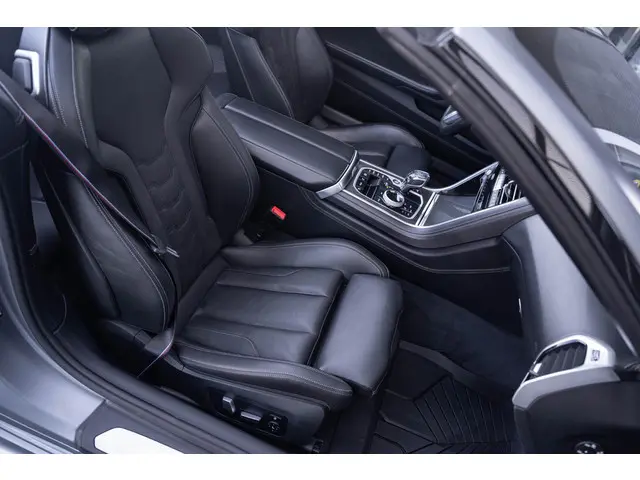 BMW 8 Serie 840d xDrive High Executive 2020 Diesel 45