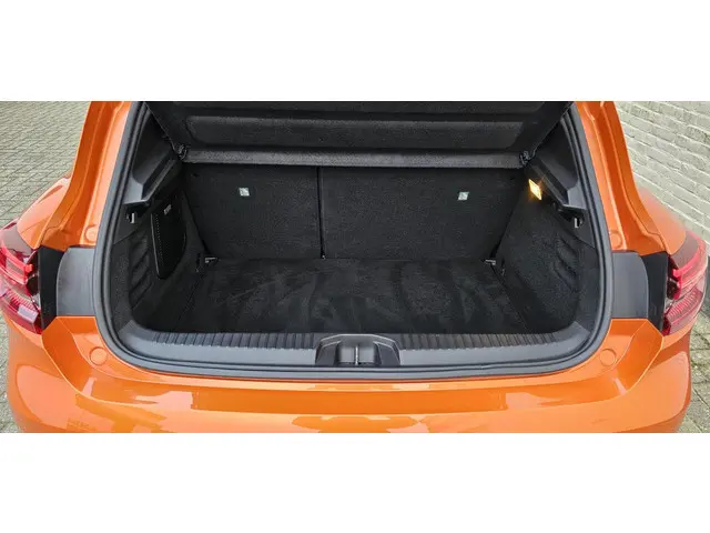 Renault Clio 1.3 TCe R.S. Line 2020 Benzine 44