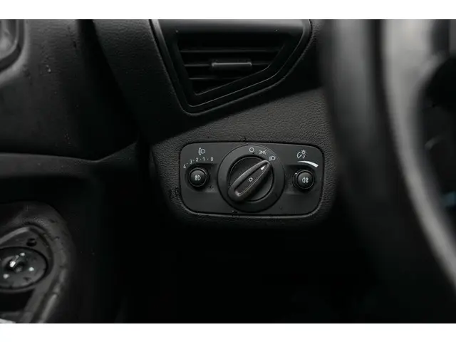 Ford Kuga Ford Kuga 2014 Benzine 21