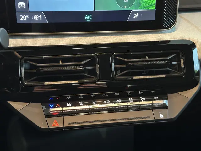 Renault 5 urban range evolution 40 kWh 2025 Elektrisch 13