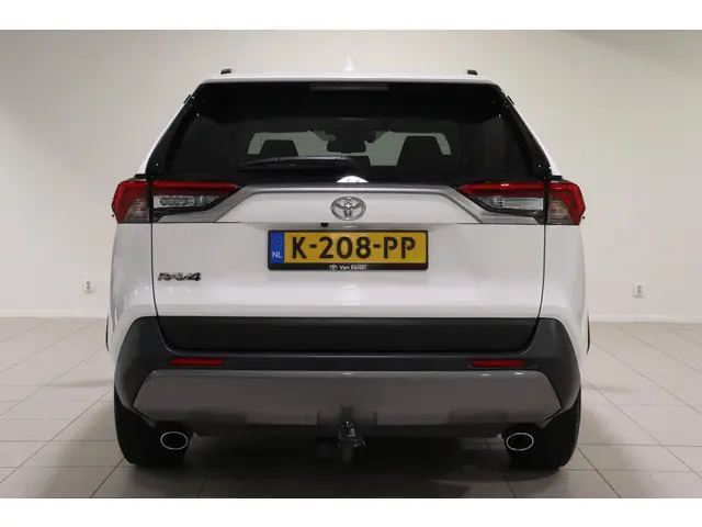 Toyota RAV4 2.0 VVT-iE Active Limited, 2020 Benzine 4