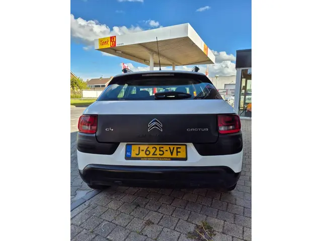 Citroën C4 Cactus 1.2 PureTech Business 2017 Benzine 9