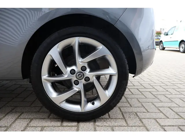 Opel Corsa 1.0Turbo 120 Jaar Edition 2019 Benzine 19