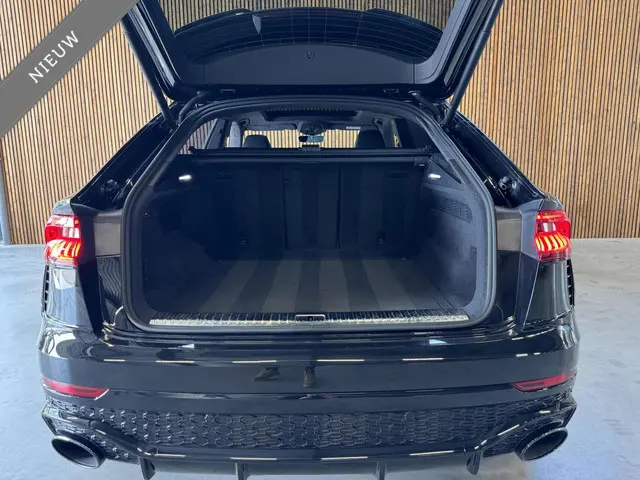 Audi RSQ8 4.0 TFSI RS Q8 quattro 2022 Benzine 35
