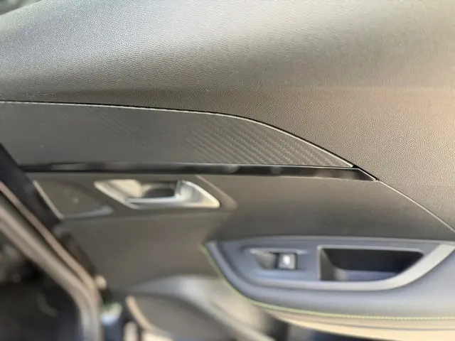 Peugeot 2008 1.2 PureTech GT|Focal|Automaat 2020 Benzine 34