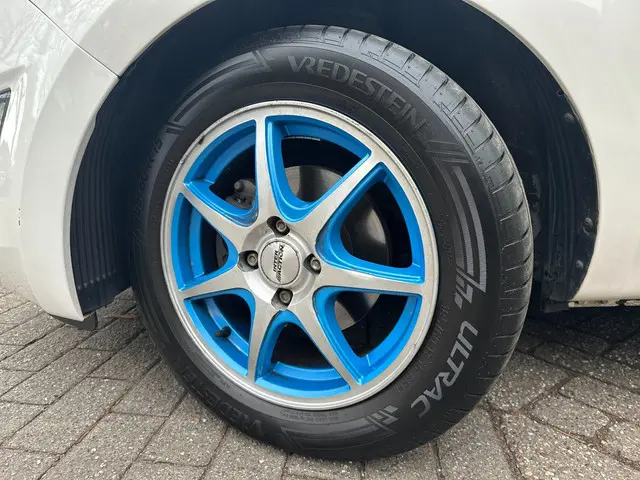 Hyundai i20 1.2i i-Deal 2014 Benzine 45