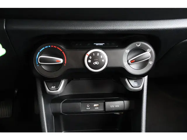 Kia Picanto 1.0 Comfort PlusLine Navigator 2017 Benzine 27