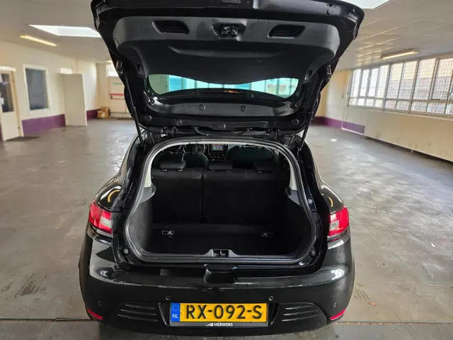 Renault Clio 0.9 TCe Intens 2017 Benzine 7