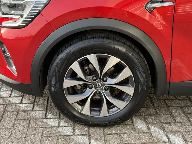 Renault Captur 1.3 TCe 140 Intens 2021 Benzine 22