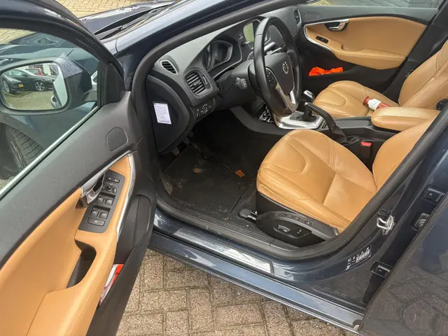 Volvo V40 2.0 T2 Nordic+ 2016 Benzine 5