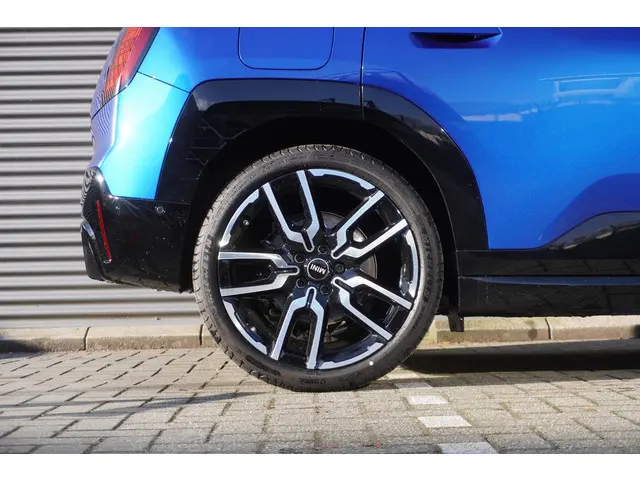 MINI Aceman E 2026 Elektrisch 6