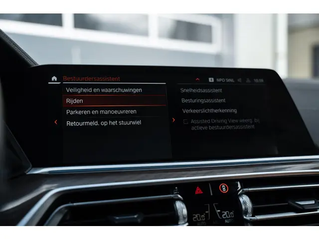 BMW X5 xDrive45e High Executive 2023 Hybride Benzine 56