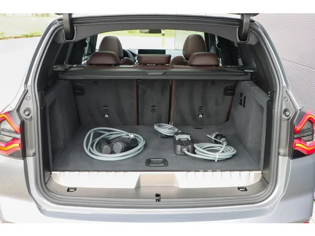 BMW X3 xDrive30e High Executive 2023 Hybride Benzine 16